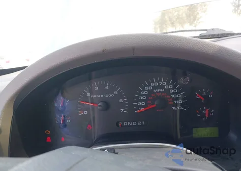 2005 Ford F-150 Lariat/Xl/Xlt from USA, damaged, VIN 1FTPX12525FB43982